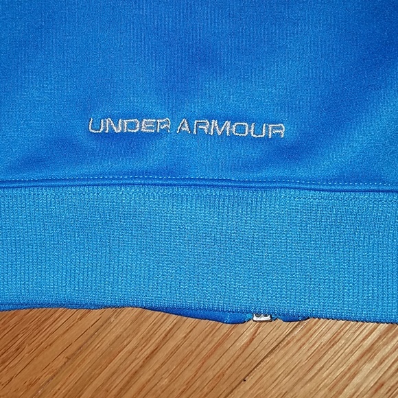 LIKE NEW Under Armour jacket - Picture 5 of 5